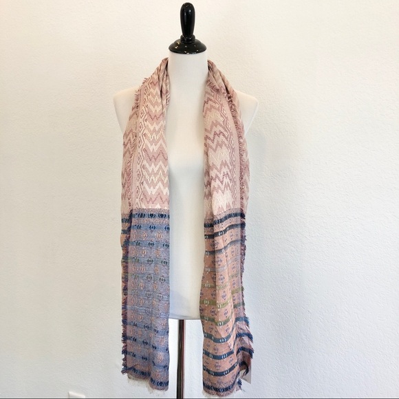 J Jill Quartz Tapestry Fringe Scarf Pink Blue Hues - Picture 3 of 7